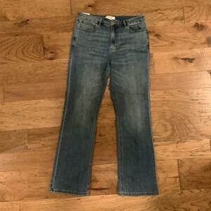 Wrangler high-rise bootcut free to stretch 32” inseam